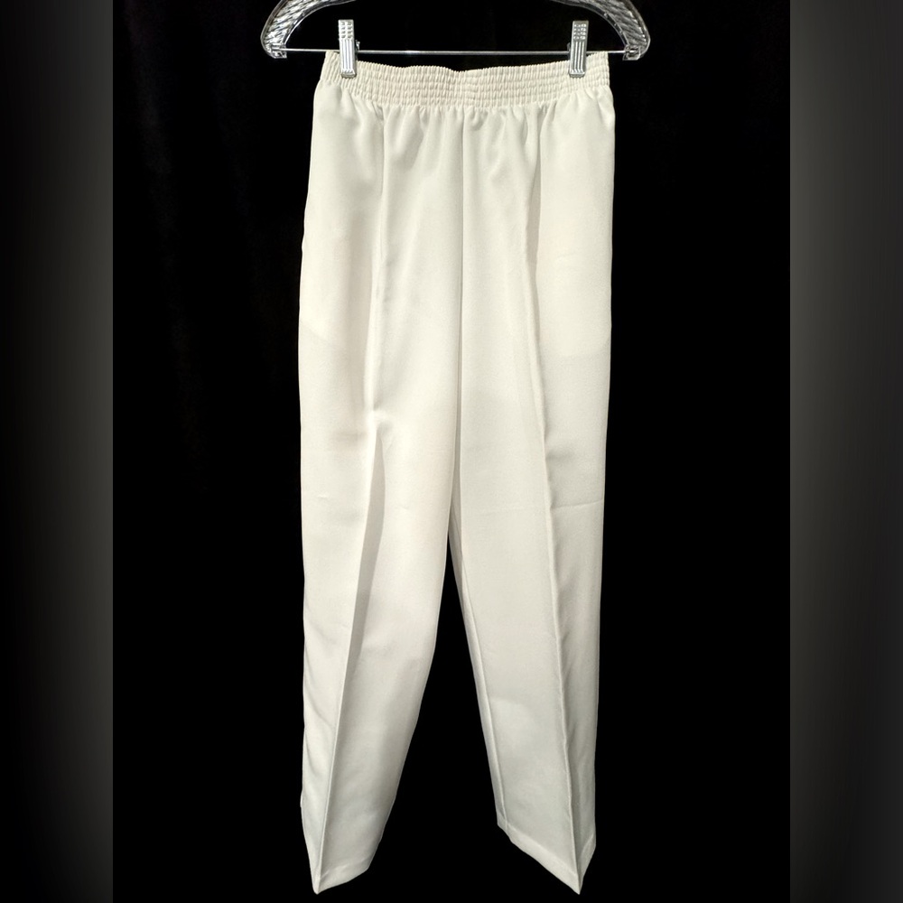EUC white pants
